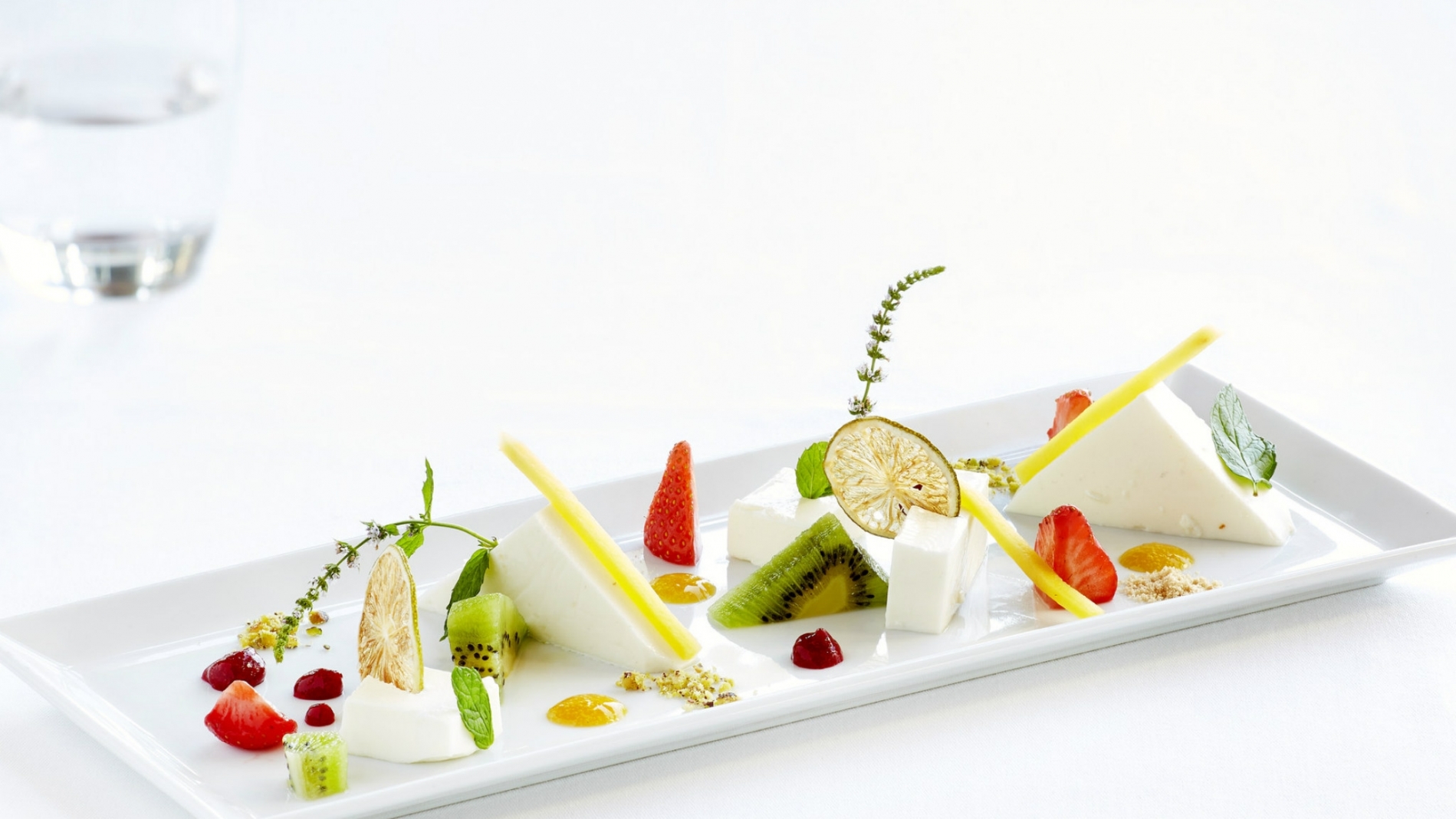 Panacotta dessert at LOnda Restaurant Italian Cuisine Sheraton Rhodes Resort gourmet experience